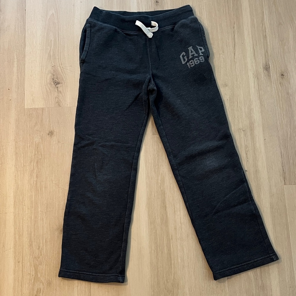 GAP Sweatpants